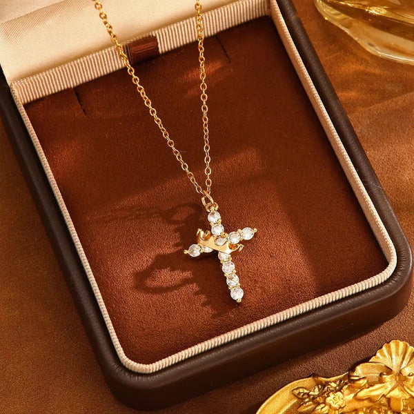 Zircon crown cross necklace